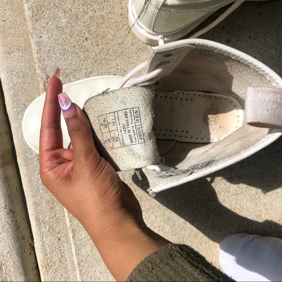 Doc Martens - All White - Picture 5 of 5